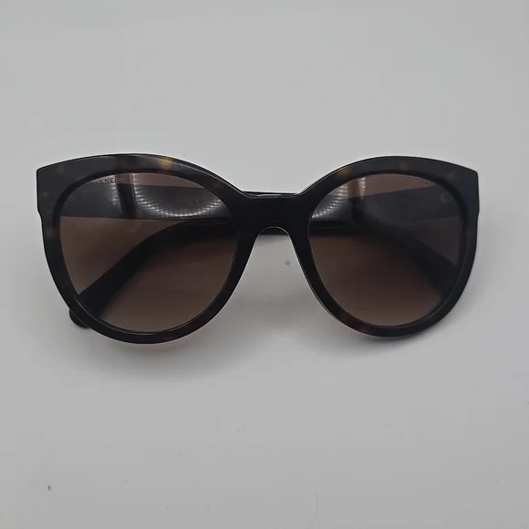 Chanel Black & Brown CC Cat Eye Tortoise Sunnies (NWOT)(FULL INCLUSION)✨️🖤✨️ - Picture 4 of 13